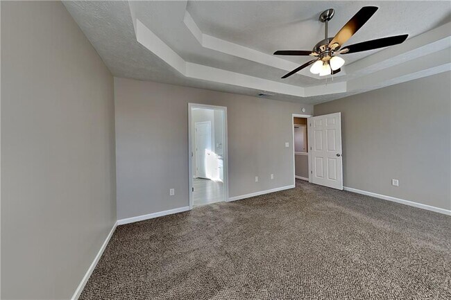 Building Photo - 110 Chartres St