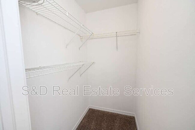 Building Photo - 4219 Winding Vine Dr