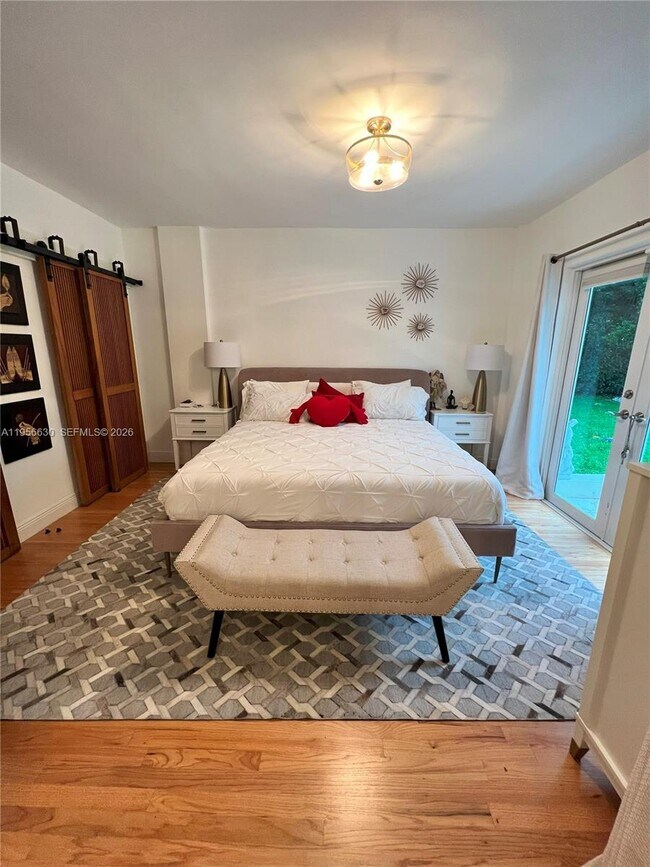 Building Photo - 5450 Sunset Dr