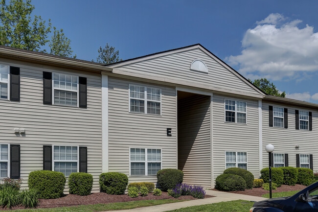 Building Photo - Ridgewood at Greenbrier