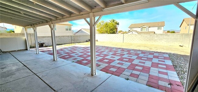 Building Photo - 5876 Capsicum Ct