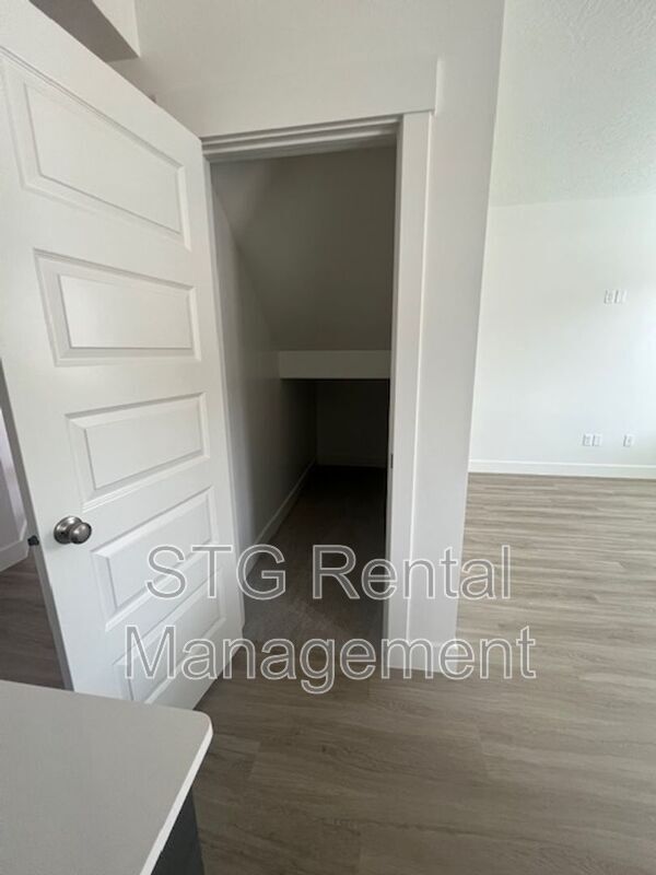Building Photo - 4216 Strider Ln