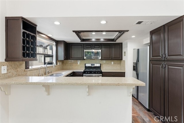 Building Photo - 26128 Alizia Canyon Dr