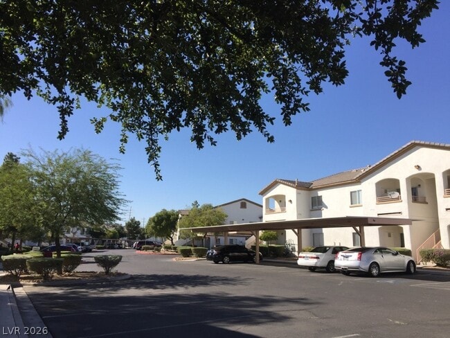 Building Photo - 5650 E Sahara Ave
