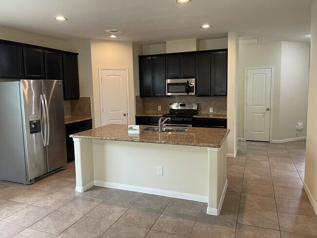 Building Photo - 30607 Gardenia Trace Dr