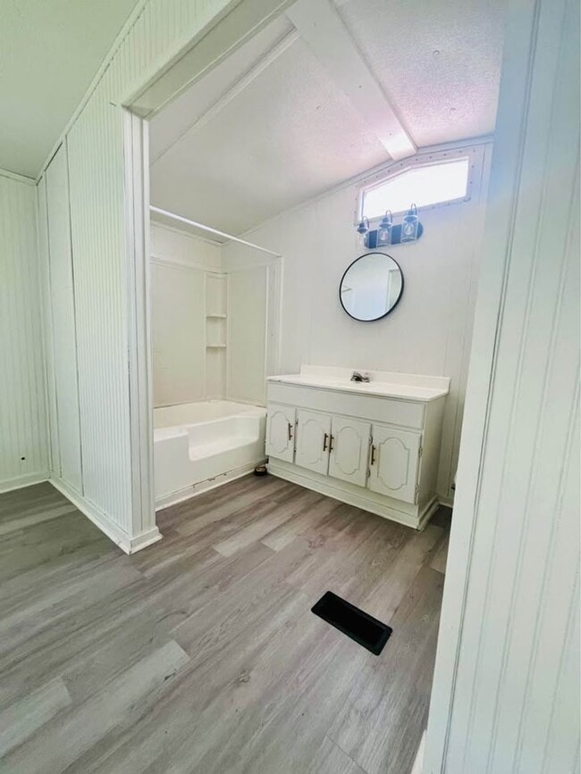 Building Photo - Blanchard - 3 Bed 2 Bath - Home for Rent