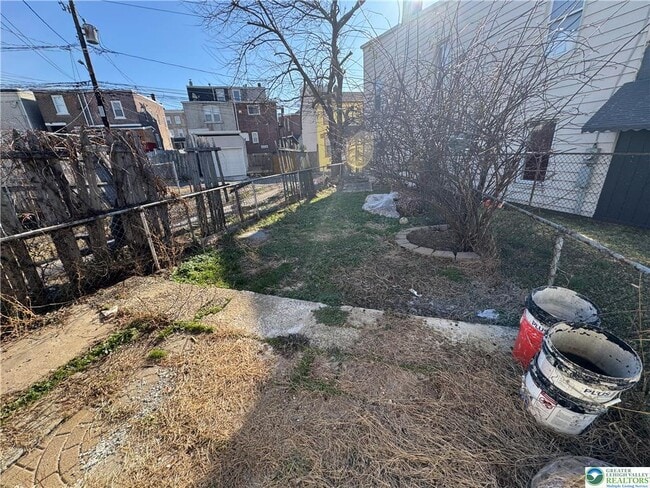 Building Photo - 420 E Ct St