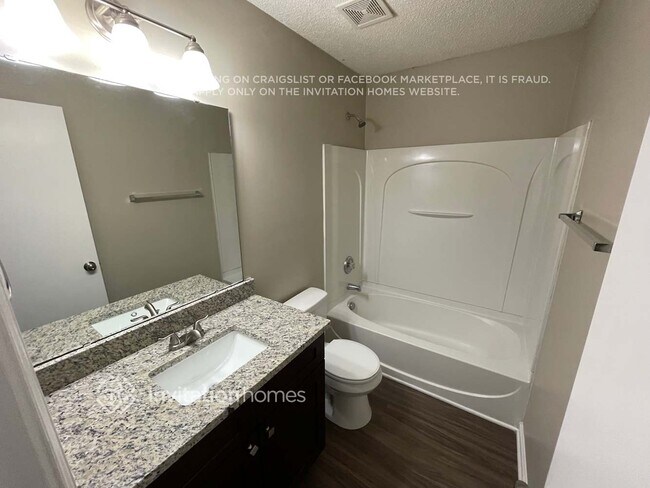 Building Photo - 1140 Ballina Way