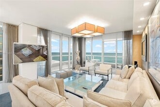 Building Photo - 17875 Collins Ave