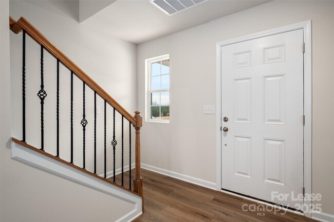 Building Photo - 108 Rock Ave