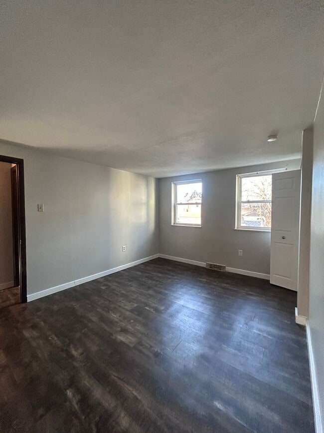 Building Photo - 1220-1224 Termon Ave