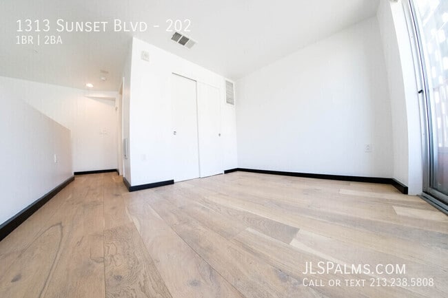 Building Photo - 1313 Sunset Blvd