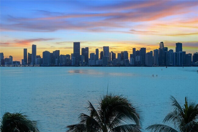 Building Photo - 5242 Fisher Island Dr