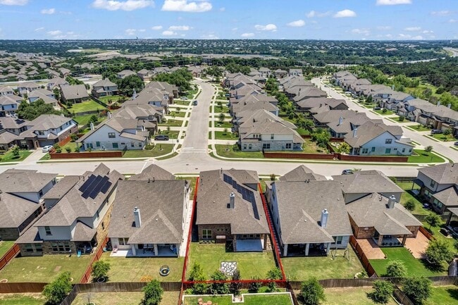 Building Photo - 2907 Zelma Dr