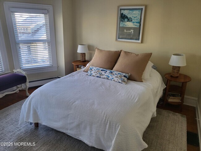 Building Photo - 80 Heck Ave