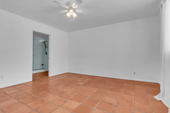 Building Photo - 3426 S Carolina St