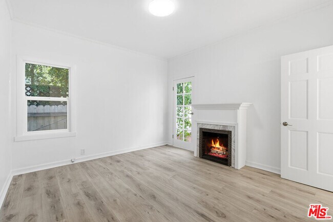 Building Photo - 641 N Martel Ave