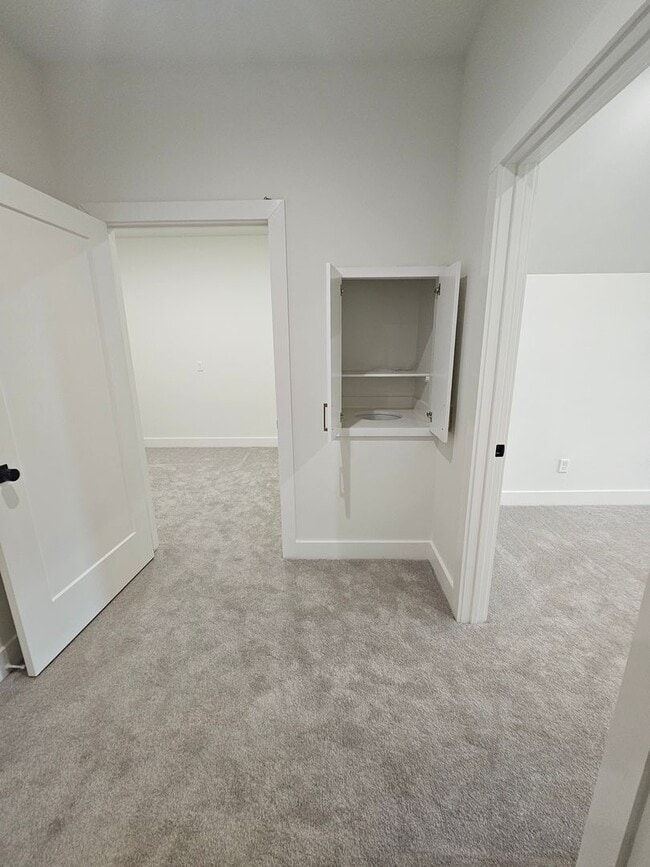 Building Photo - 7233 Havenwood Dr