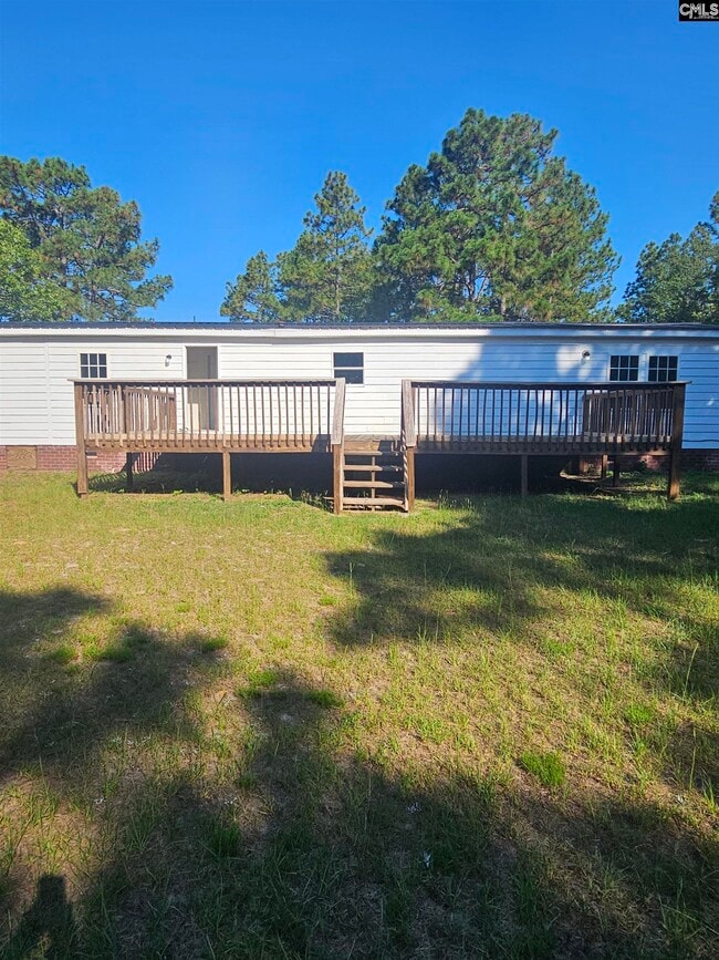 Building Photo - 117 E Woods Ct