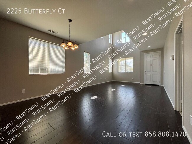 Building Photo - 2225 Butterfly Ct