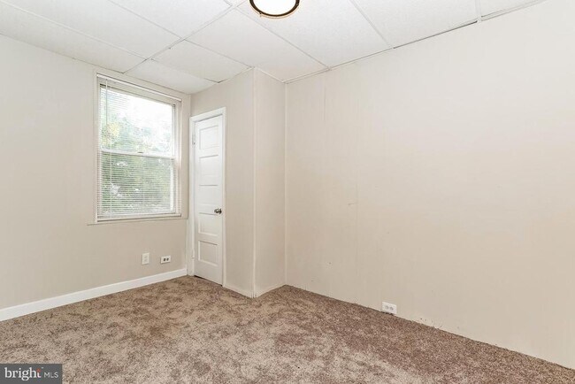 Building Photo - 2514 Hobson St