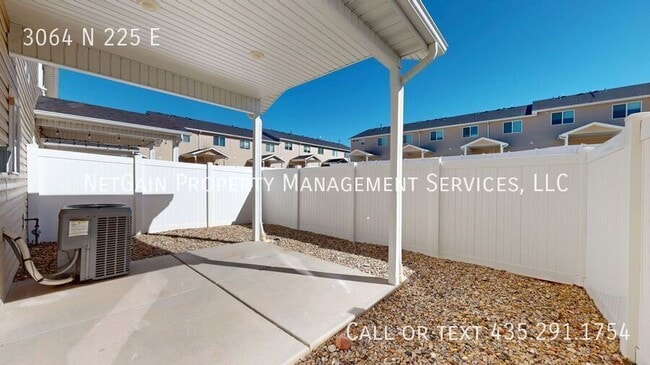 Building Photo - 3064 225 E
