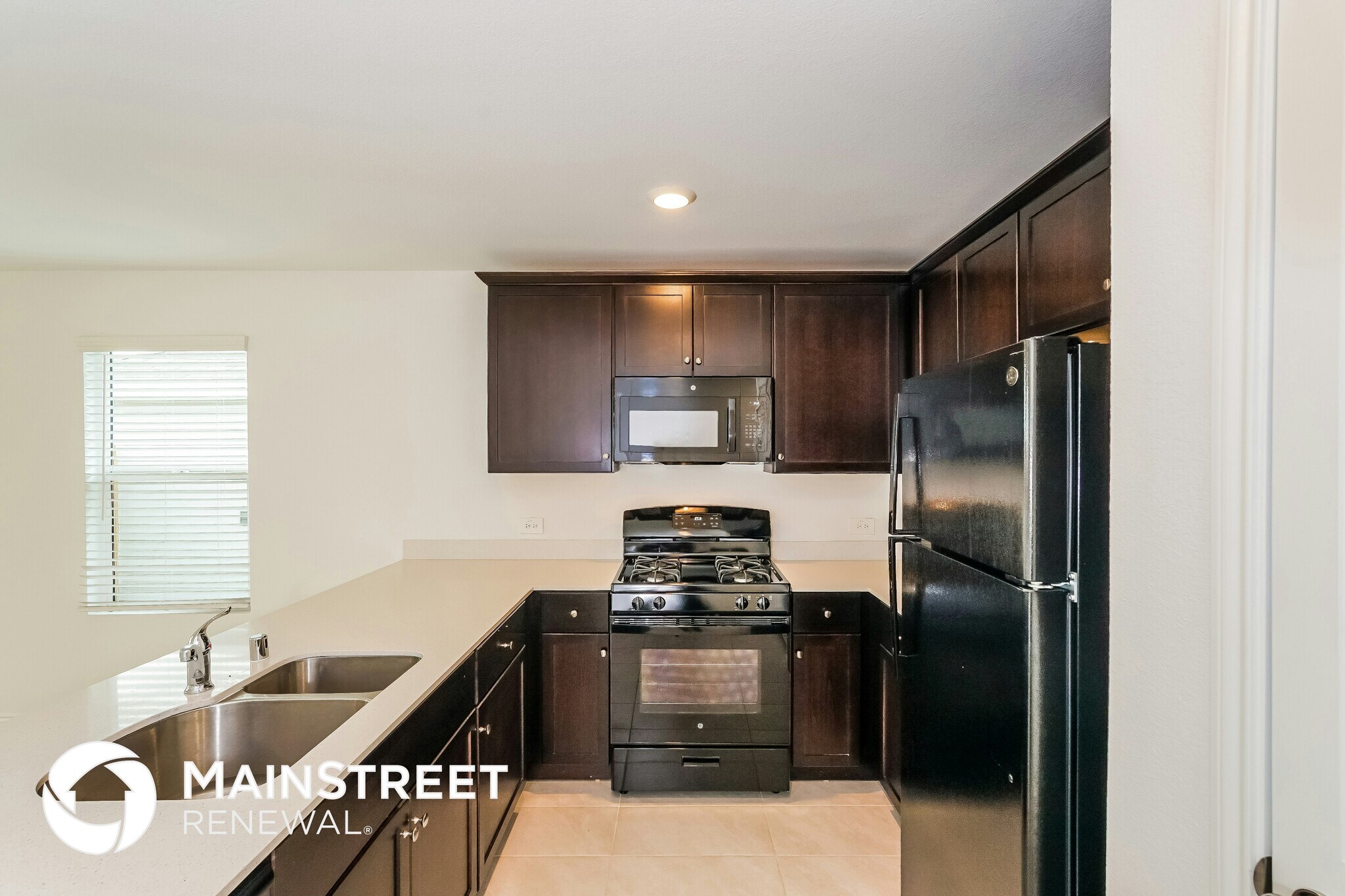 Building Photo - 3160 Crestone Dr