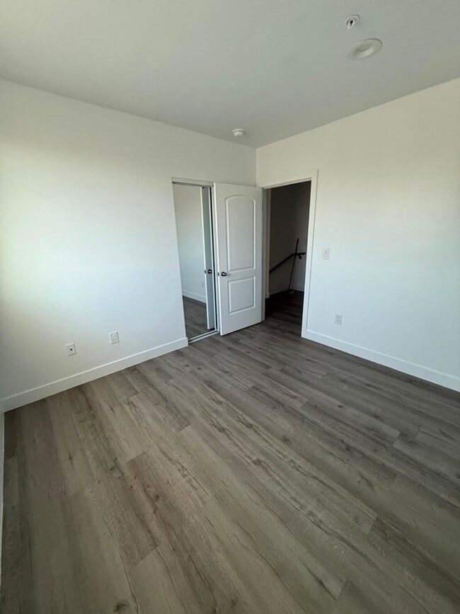 Building Photo - LANFRANCO(3743)