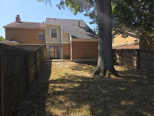 Building Photo - 6244 Kirby Downs Dr