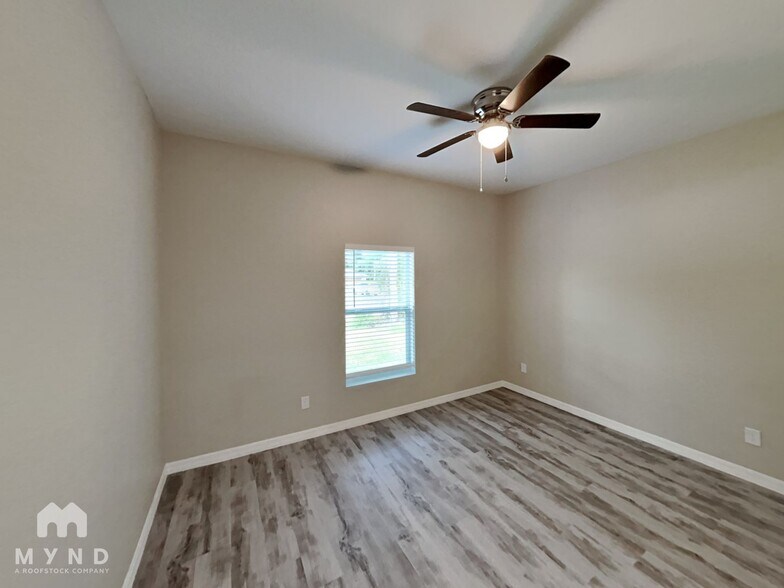 Building Photo - 7465 Blutter Rd
