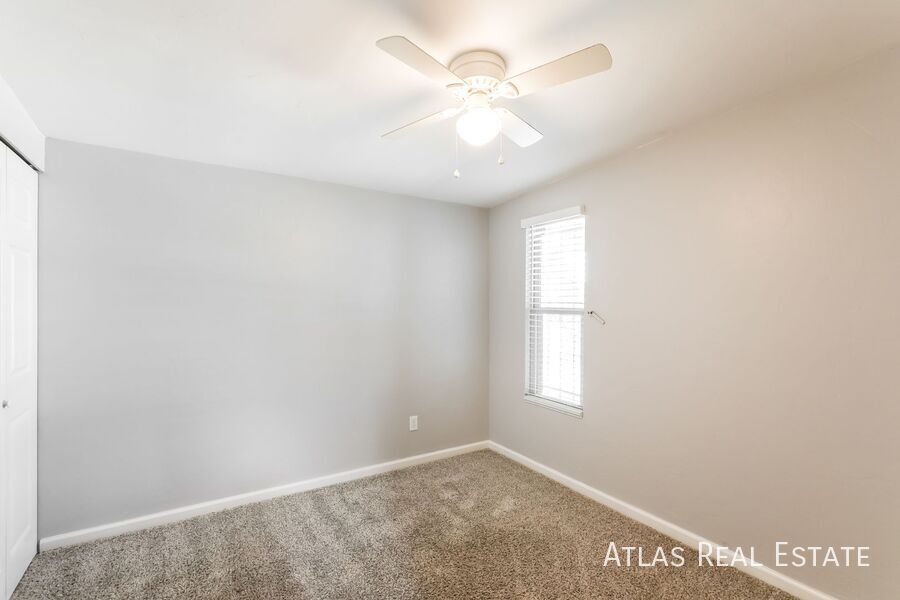 Building Photo - 6632 E Mary Dr