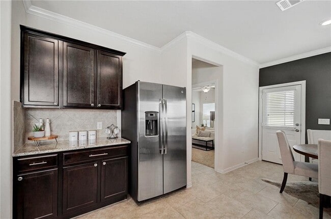 Building Photo - 6029 Mary Lewis Dr