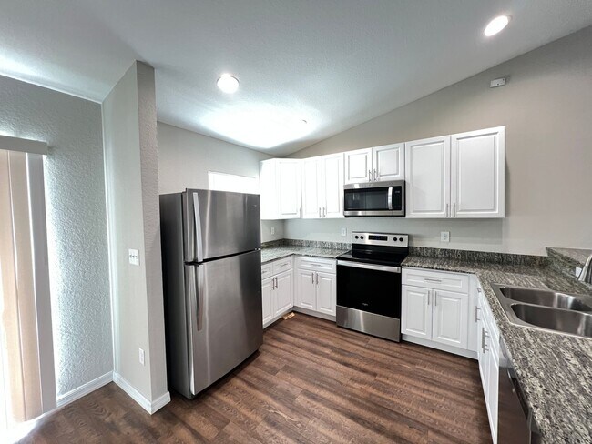 Building Photo - BEAUTIFUL 3 BD/2BA Home in Ocala!!!