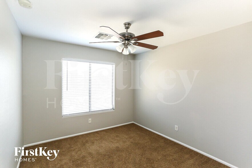 Building Photo - 16110 W Miami St