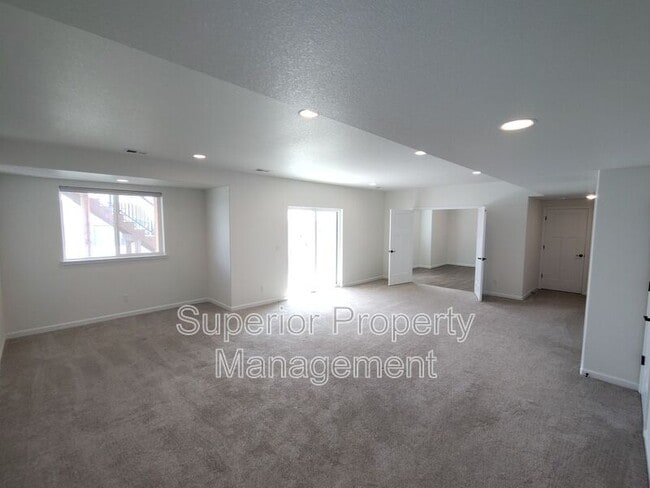 Building Photo - 5321 Carmel Dr