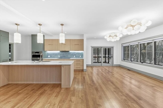 Building Photo - 22 Kruger Rd