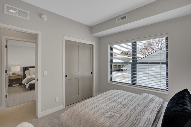 Building Photo - 3628 Colfax Ave S