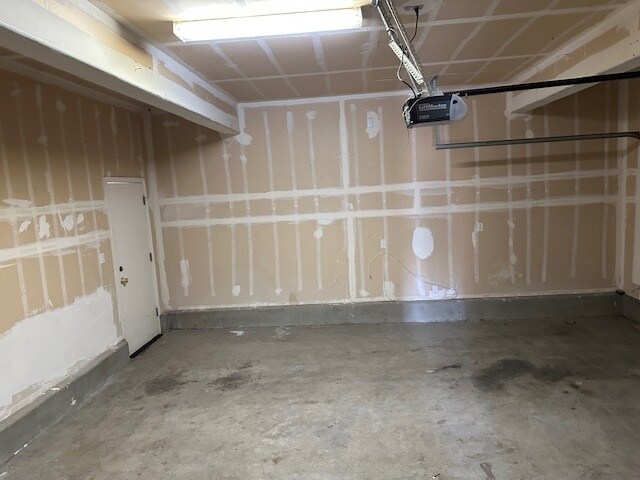 Building Photo - Patterson, Diablo Grande 3 bedroom 2.5 Bathroom Home.