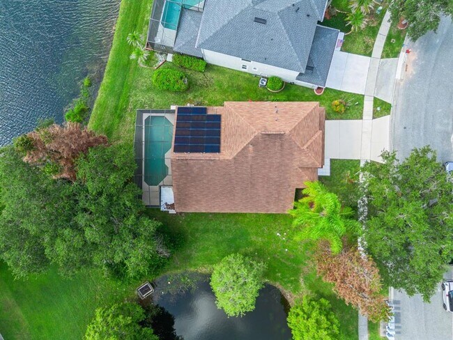 Building Photo - 13635 Waterhouse Way