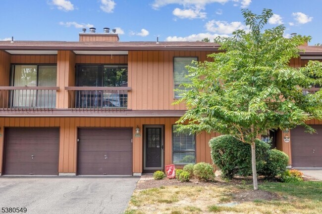 Primary Photo - 25170 Westview