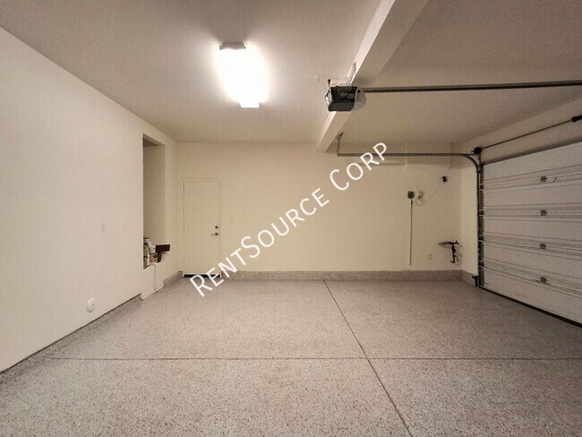 Building Photo - 28408 Camino Del Arte Dr