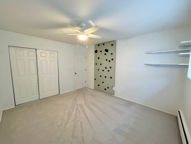Building Photo - 909 Terrace St