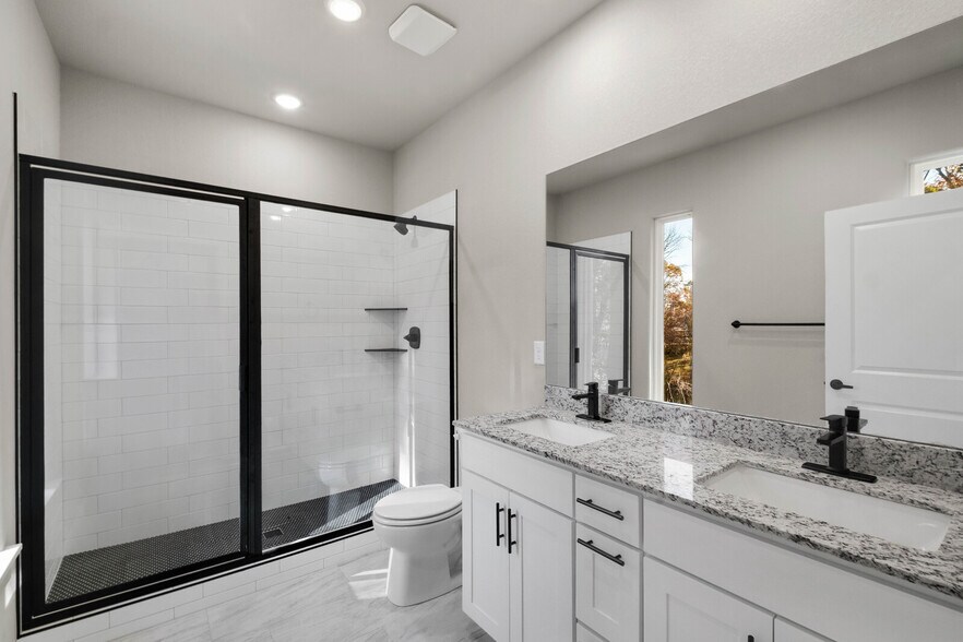 Building Photo - 50 Thaxted Dr