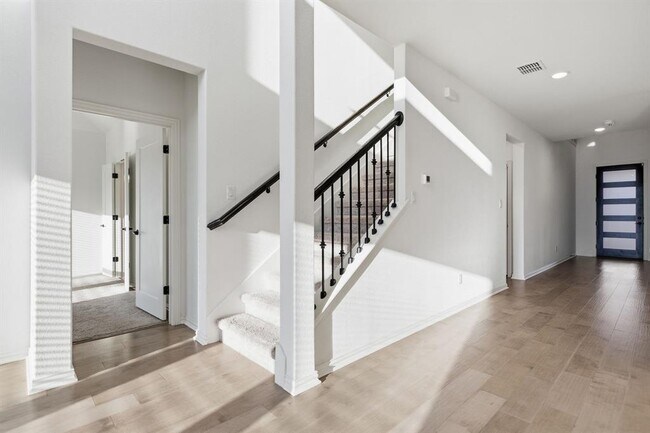 Building Photo - 13720 Jon Ryan Rd
