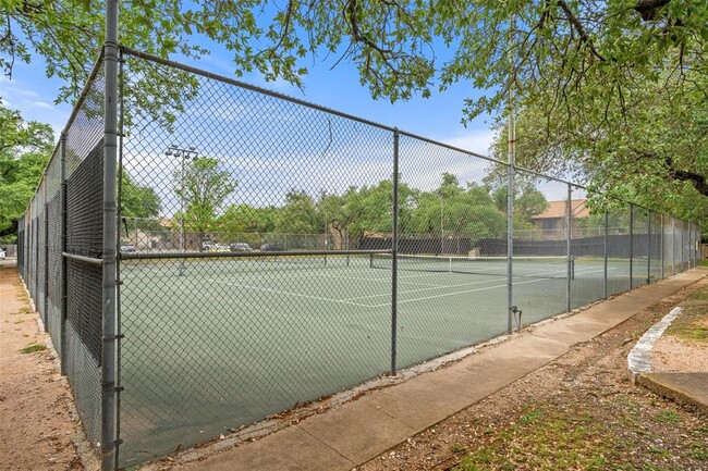Building Photo - 4159 Steck Ave