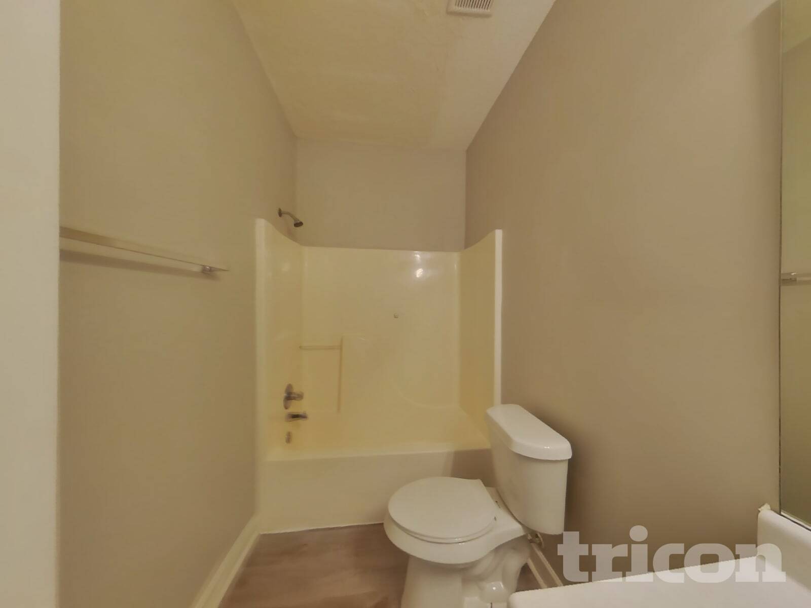 Building Photo - 8018 Christian Ct