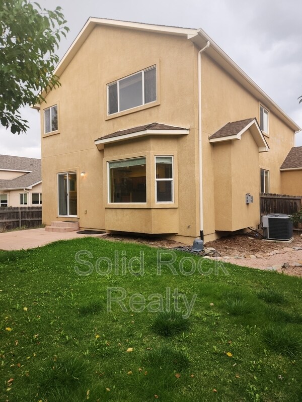 Building Photo - 3869 Pronghorn Meadows Cir