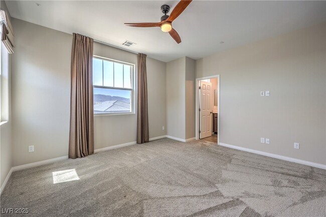 Building Photo - 904 Cottonwood Hl Pl