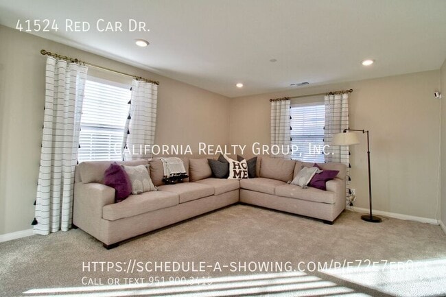 Building Photo - 41524 Red Car Dr