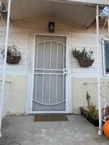 Building Photo - 2409 Elmgrove St